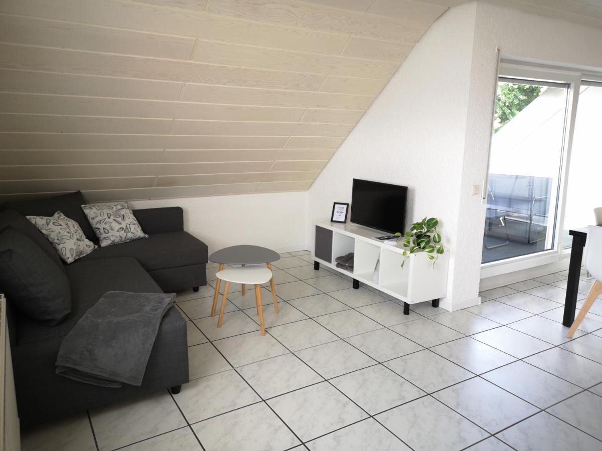מקנבורן Familienfreundliche Ferienwohnung Mit Wohlfuehlbalkon Und Kostenlosem Parkplatz Nahe Messe Und Bodensee מראה חיצוני תמונה