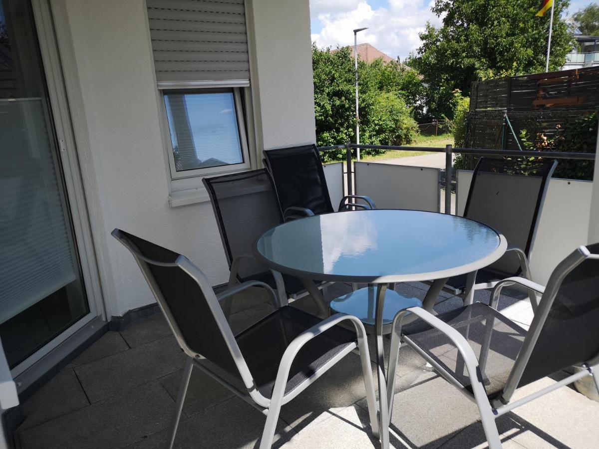 מקנבורן Familienfreundliche Ferienwohnung Mit Wohlfuehlbalkon Und Kostenlosem Parkplatz Nahe Messe Und Bodensee מראה חיצוני תמונה